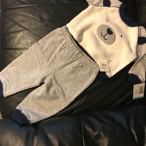 Baby boy 2 piece bear outfit. NWT never worn.